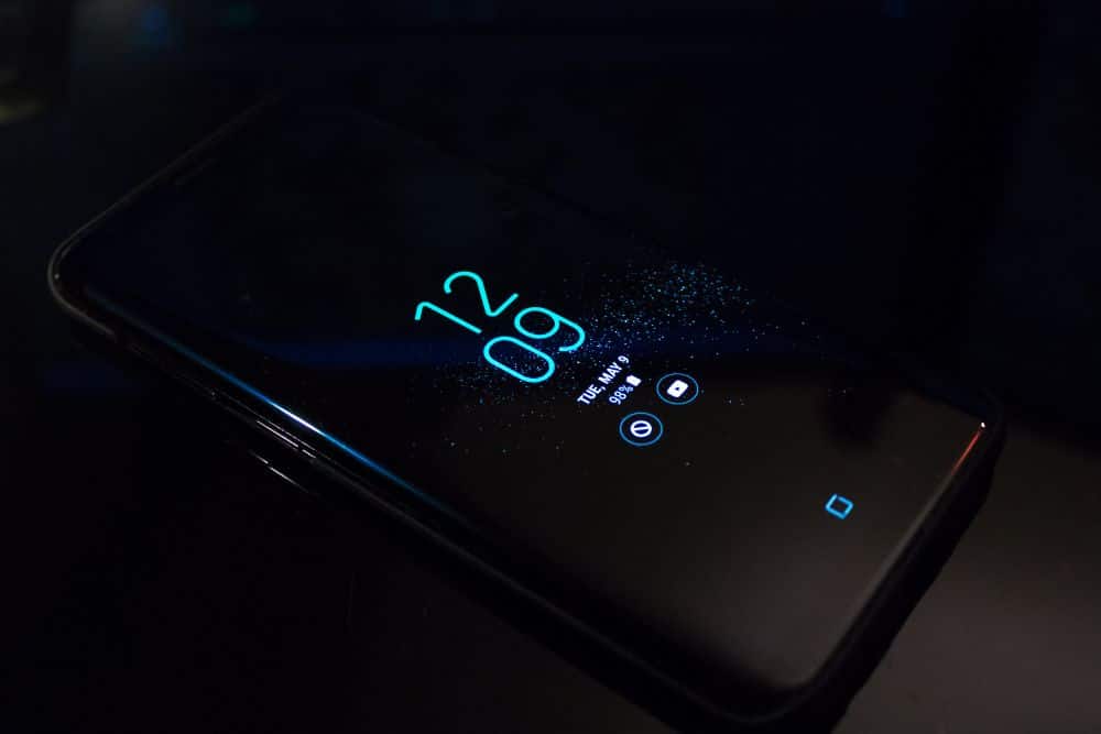 Guía de smartphones con mayor duración de batería en 2025